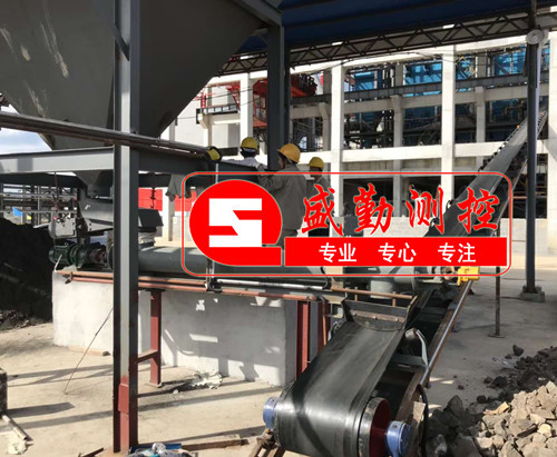 螺旋定量給料機投產(chǎn)使用_副本.jpg 螺旋定量給料機投產(chǎn)使用_副本.jpg